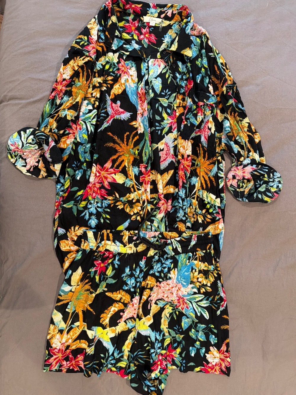 Black Tropical Floral Two-Piece Shirt & Shorts Set Sze M NWOT